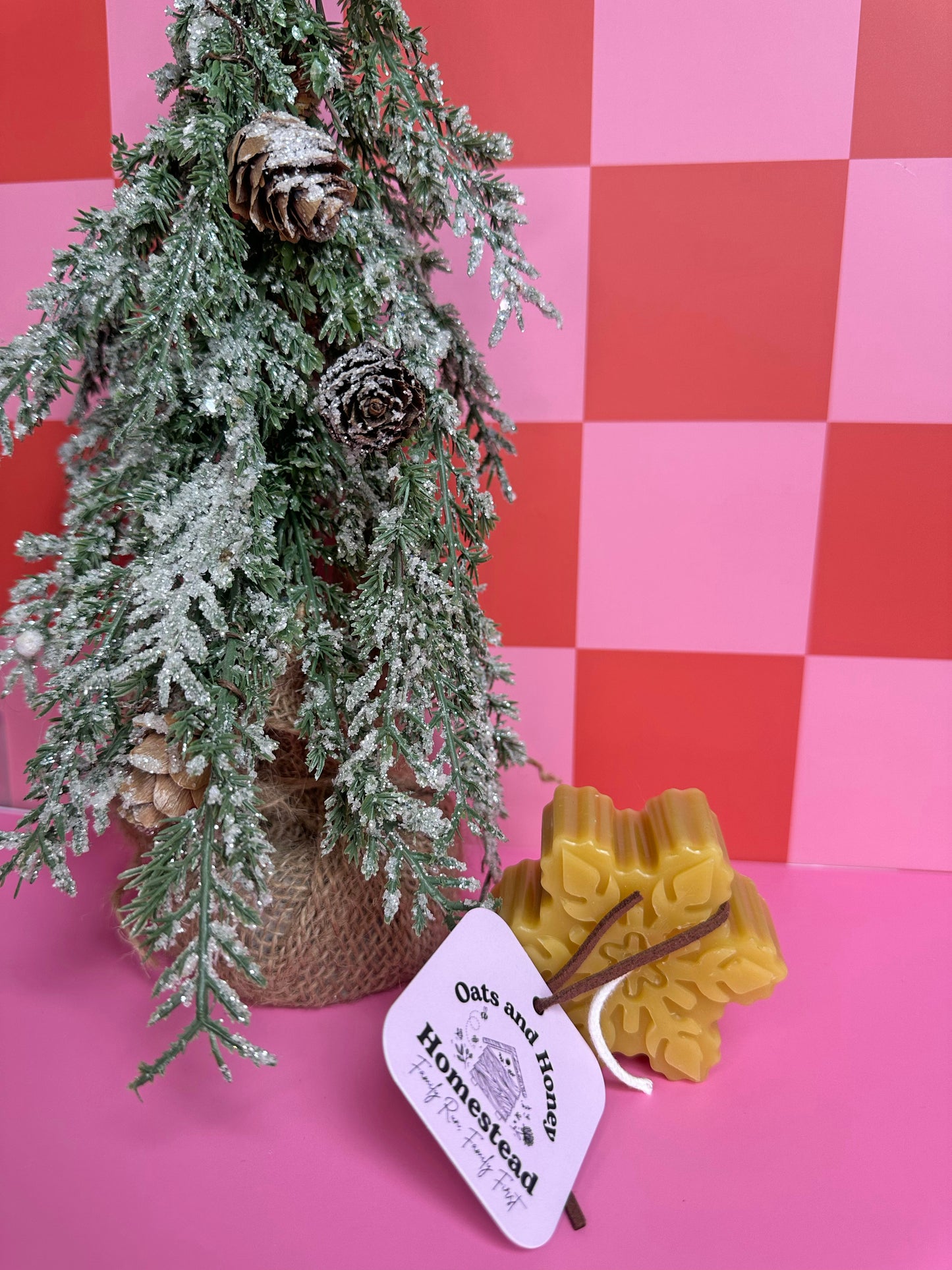 Snowflake Candle & Honey Gift Pack